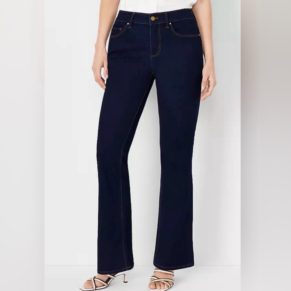 NWT Ann Taylor Mid Rise The Slim Boot Jeans in Curvy Fit Size 4 Tall